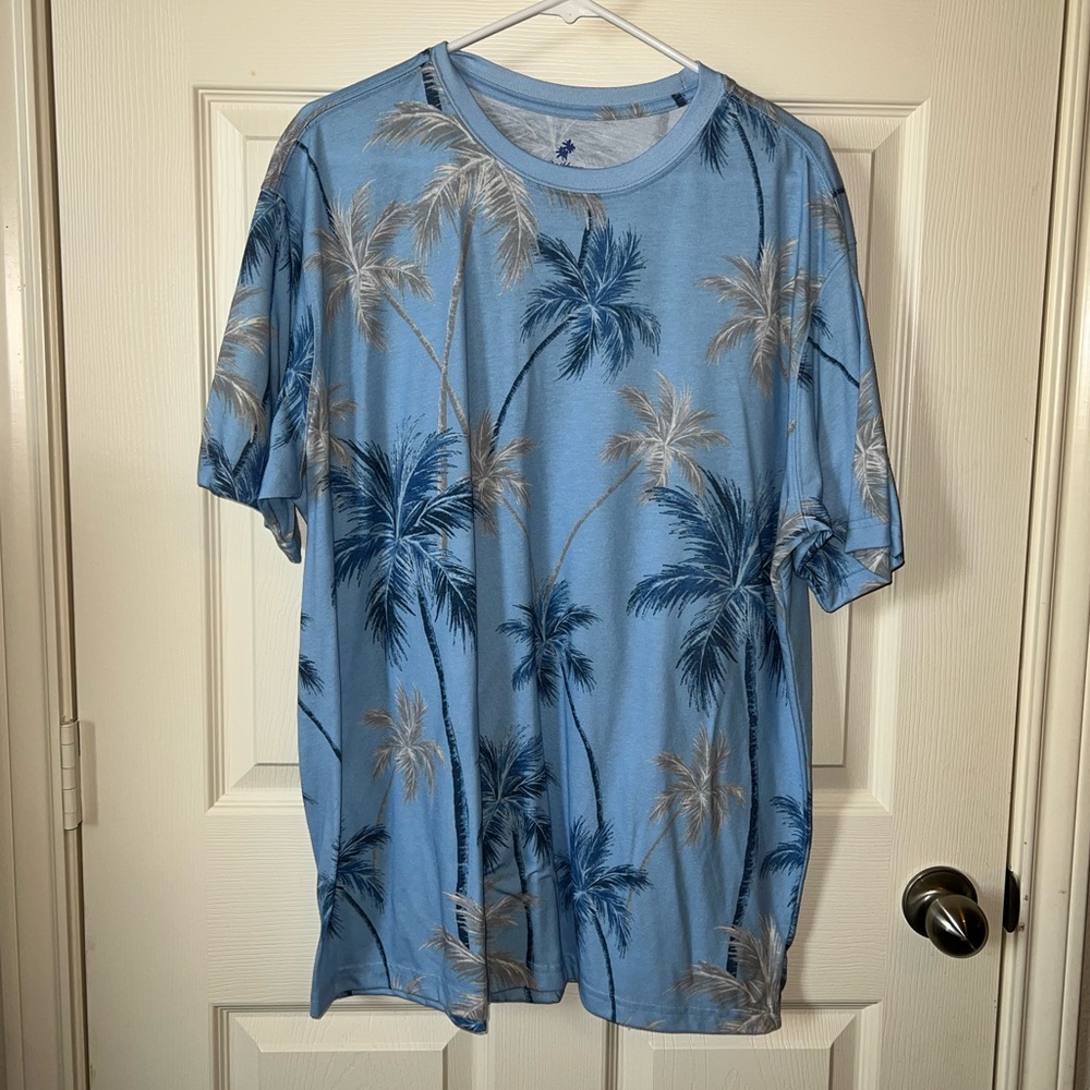 Men’s Soft Tropical Tee